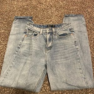 Mom jeans